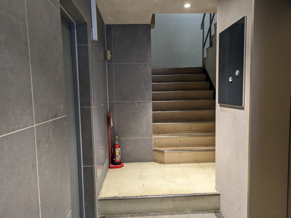 fresh/building/J00100389108_10