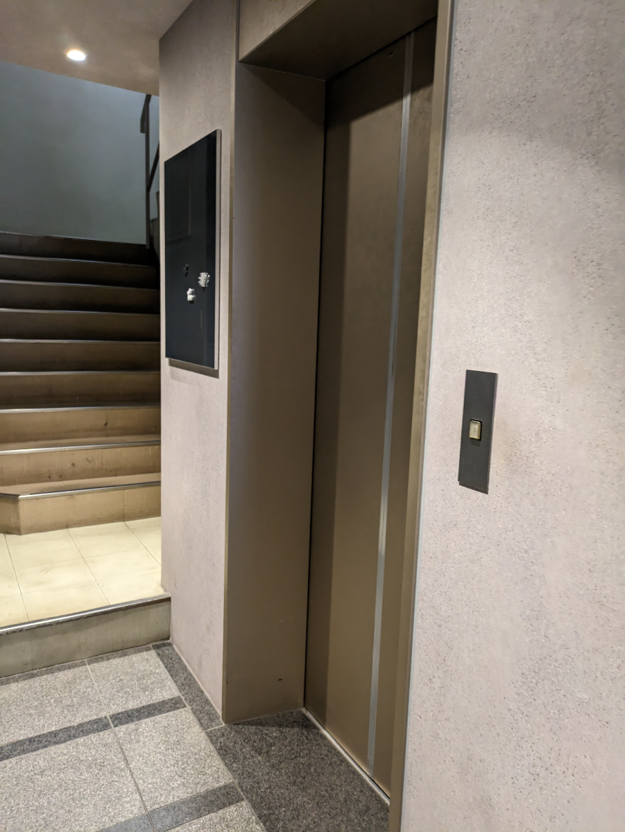 fresh/building/J00100389108_4