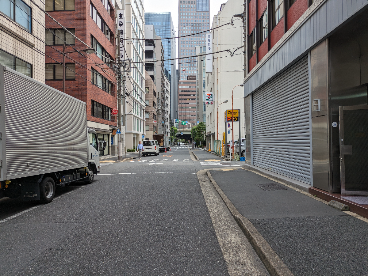 fresh/building/J00100389252_2