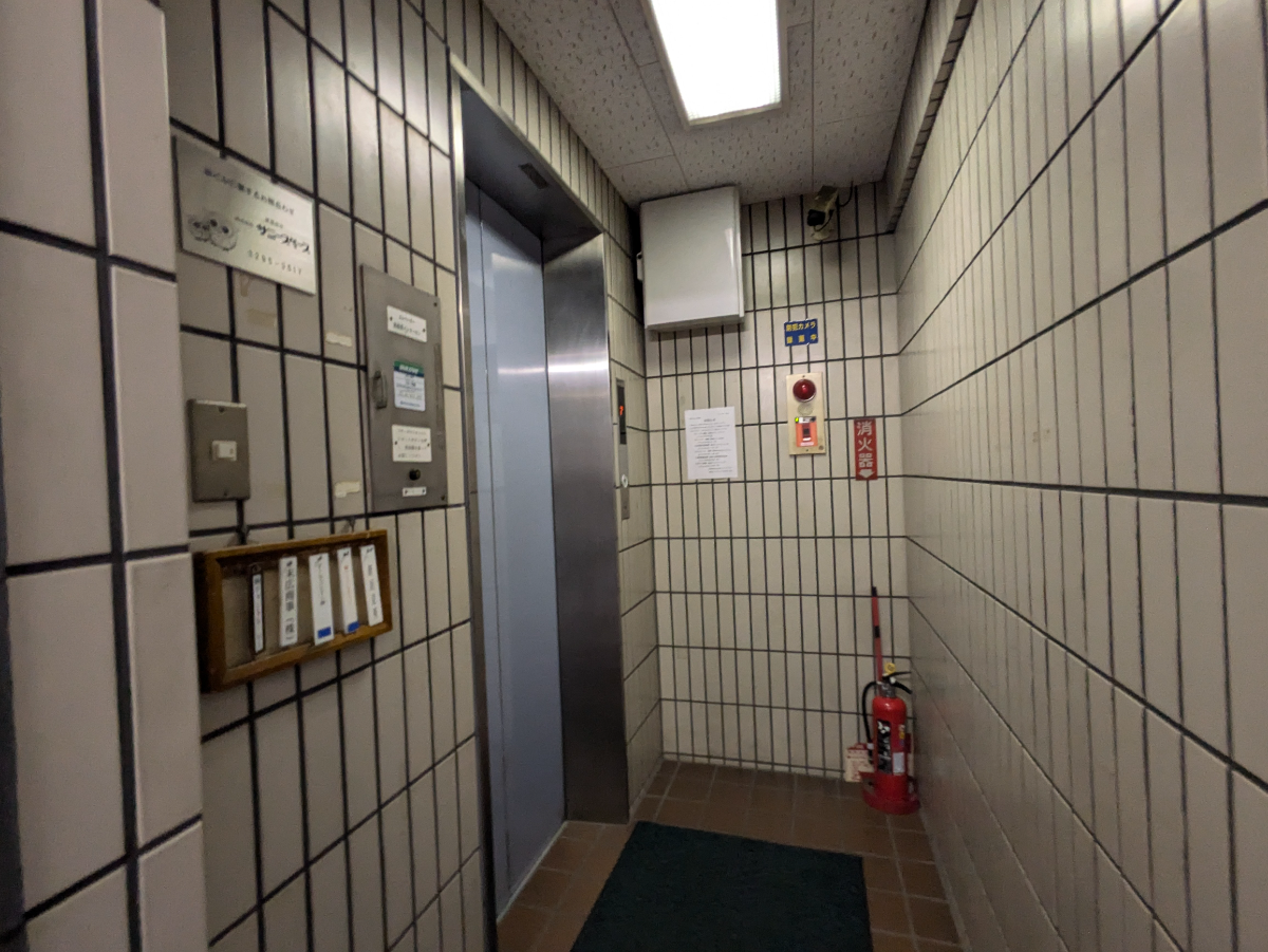 fresh/building/J00100389258_4