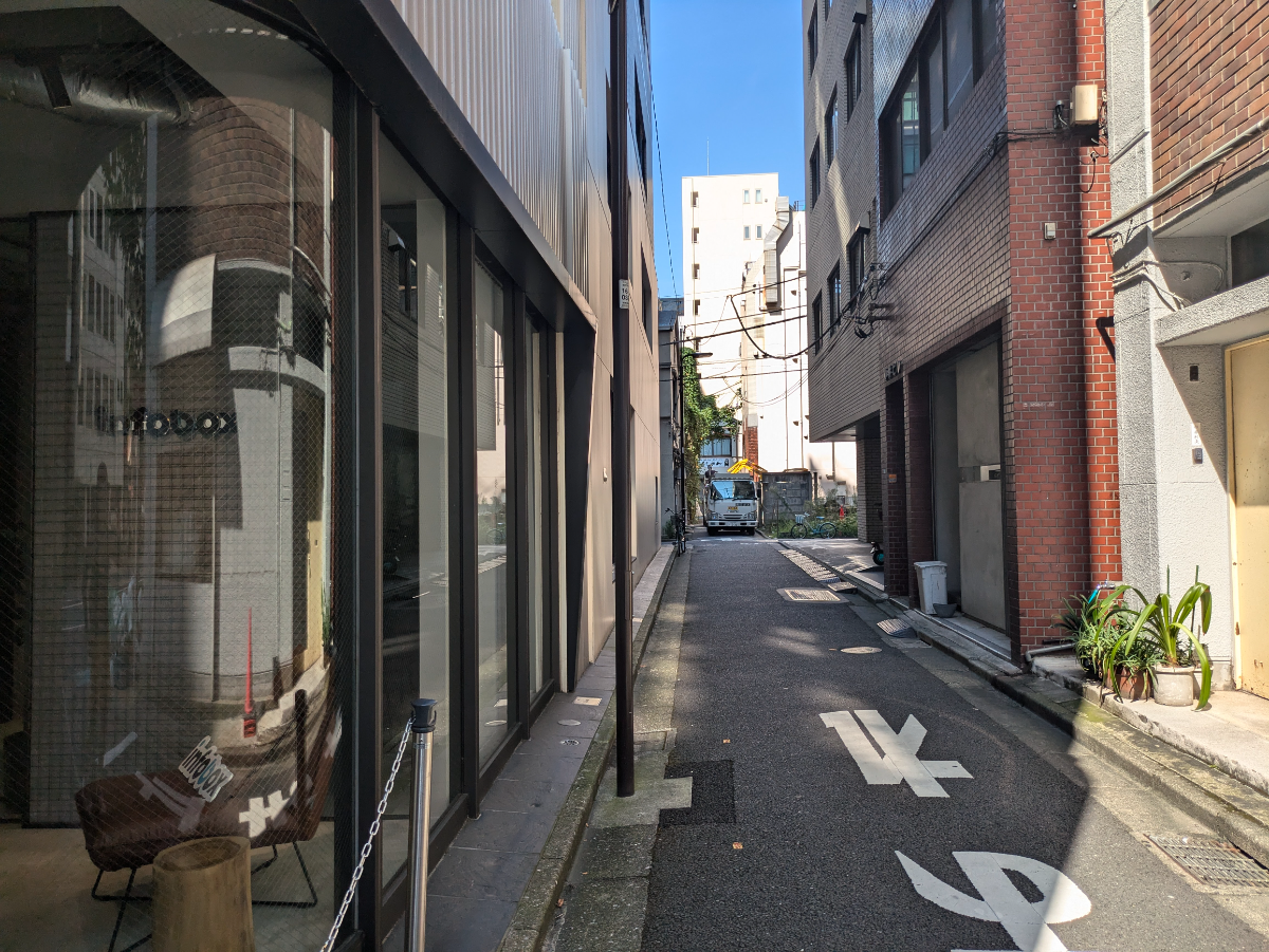 fresh/building/J00100389261_2