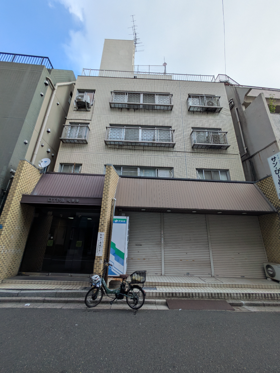 fresh/building/J00100389409_1