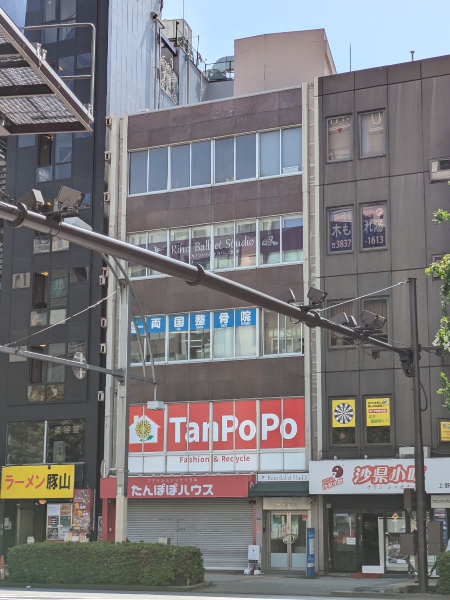 fresh/building/J00100389489_6
