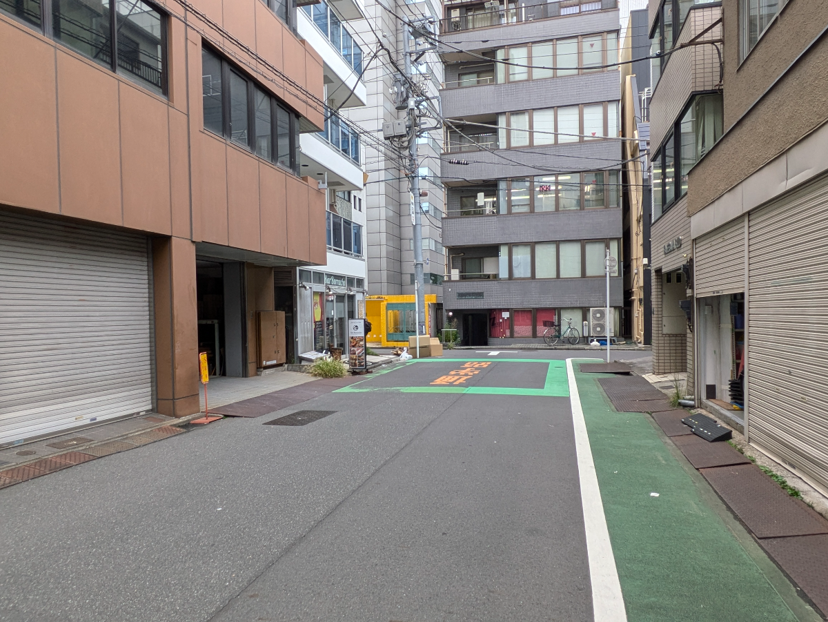 fresh/building/J00100389675_2