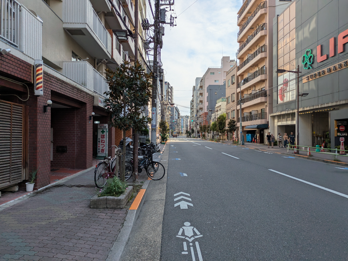 fresh/building/J00100389691_2