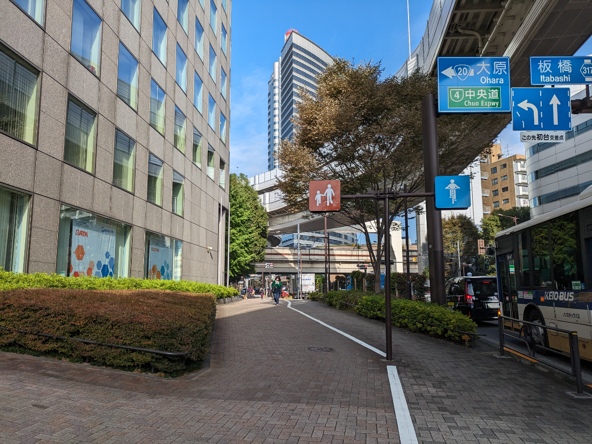 fresh/building/J00100389720_16