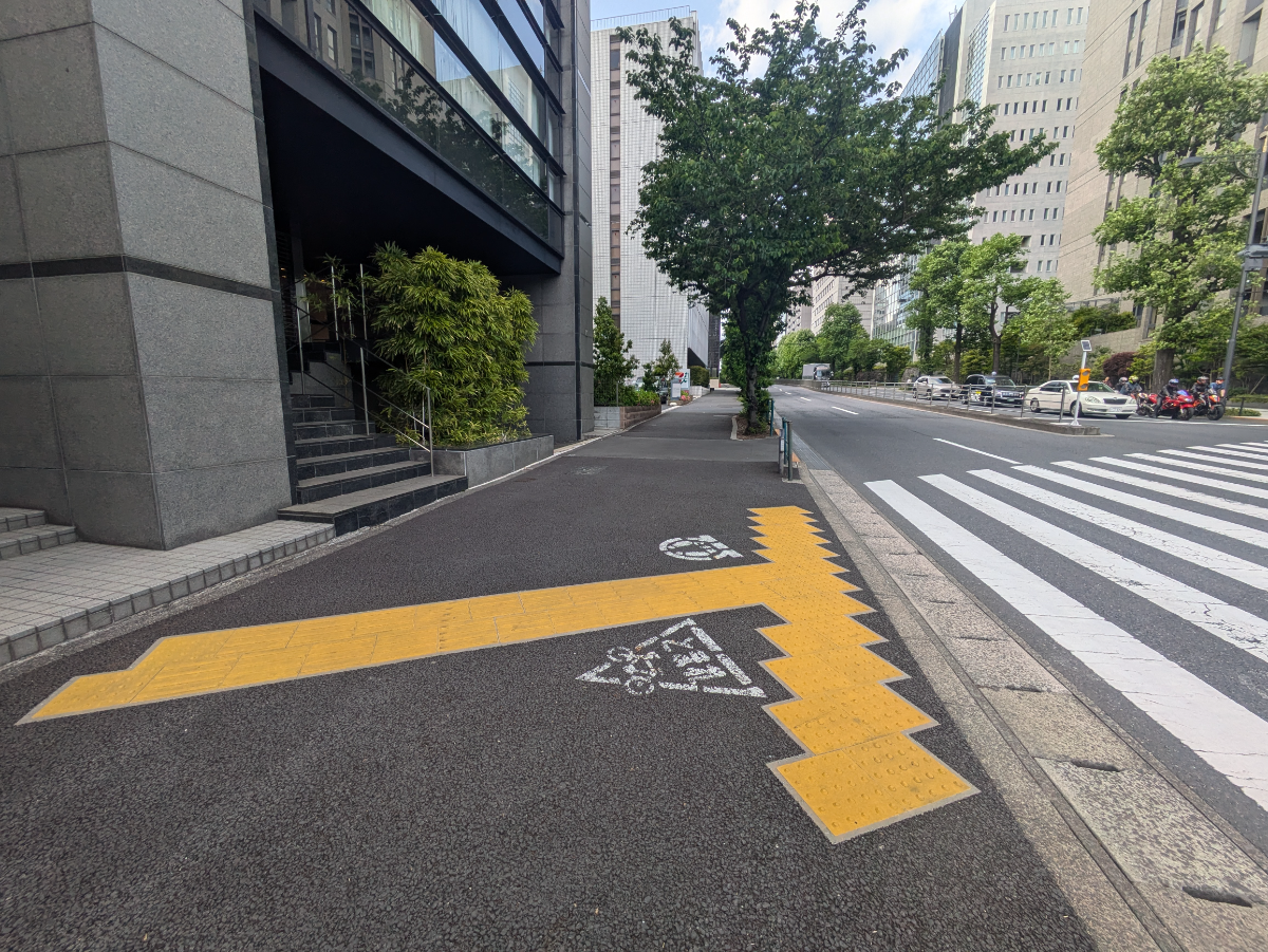 fresh/building/J00100389766_2