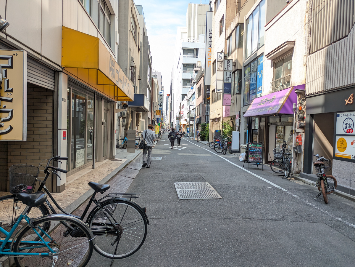 fresh/building/J00100389836_2