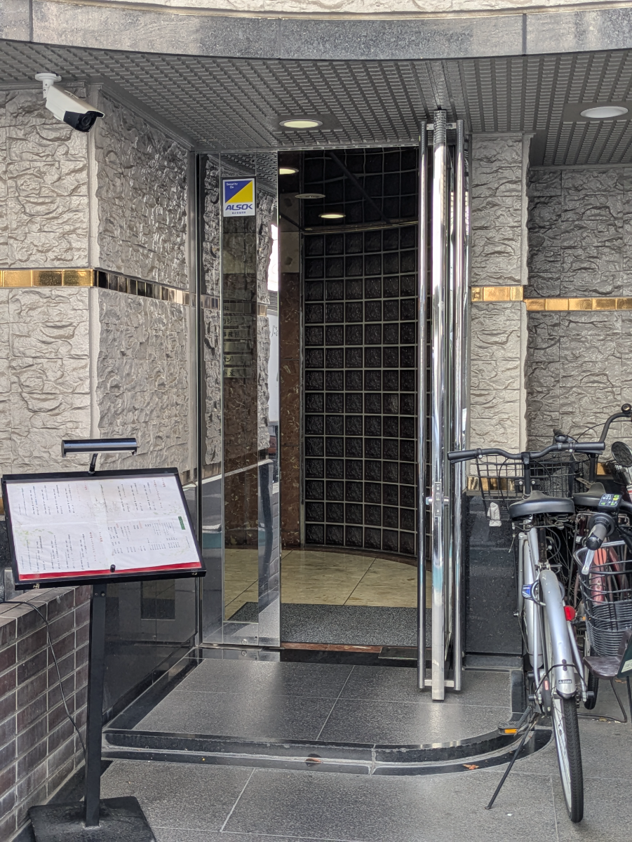 fresh/building/J00100389975_3