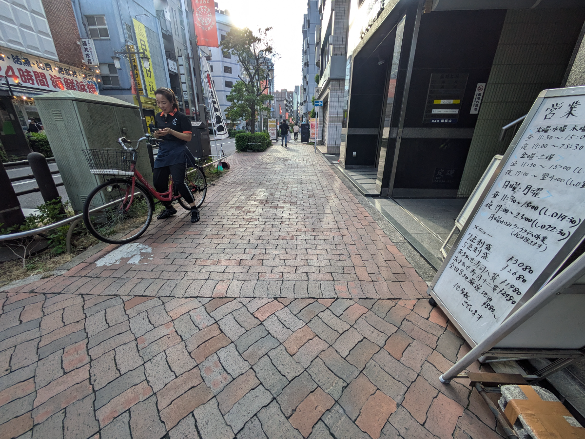 fresh/building/J00100389990_2