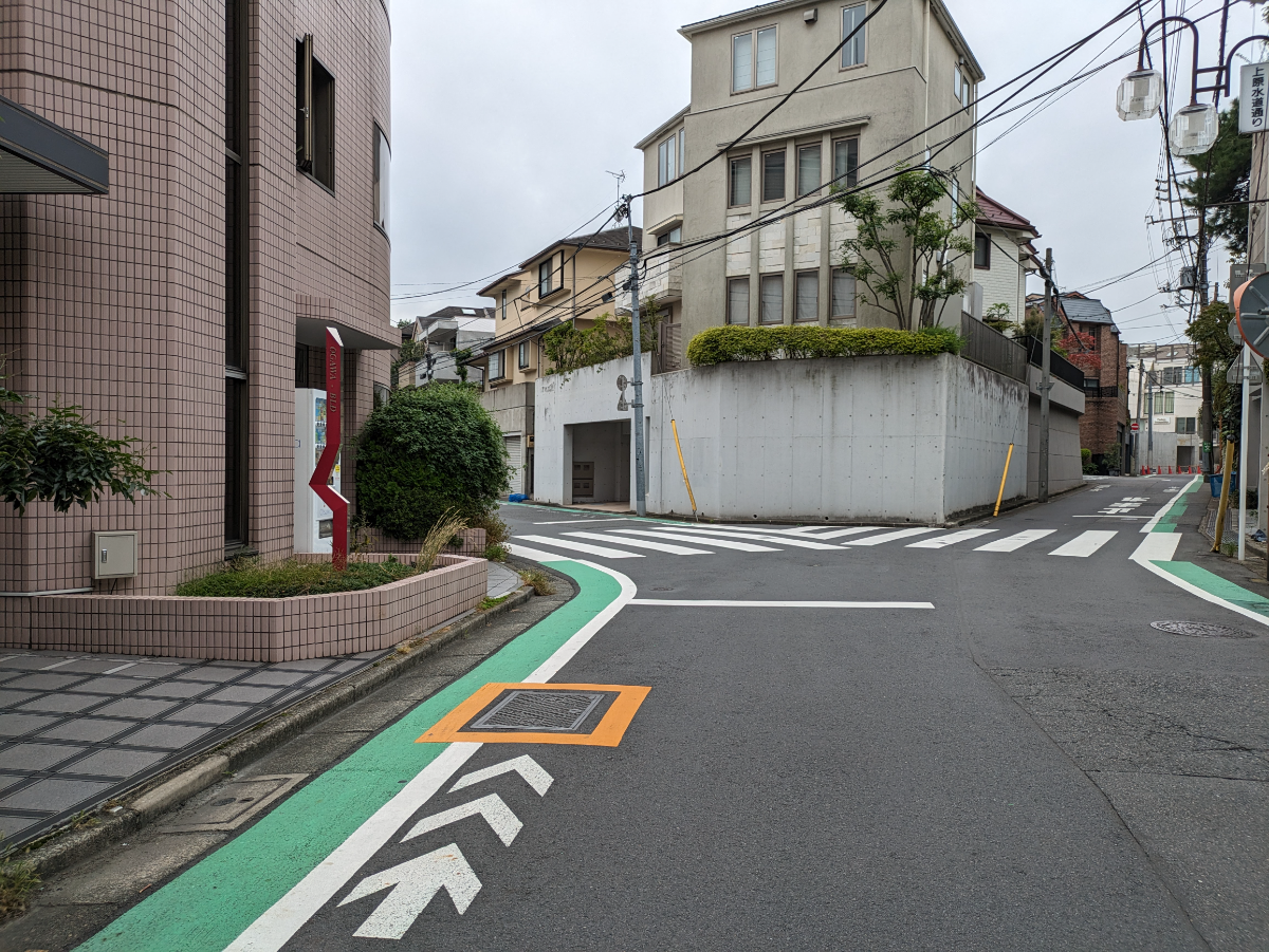 fresh/building/J00100389993_2