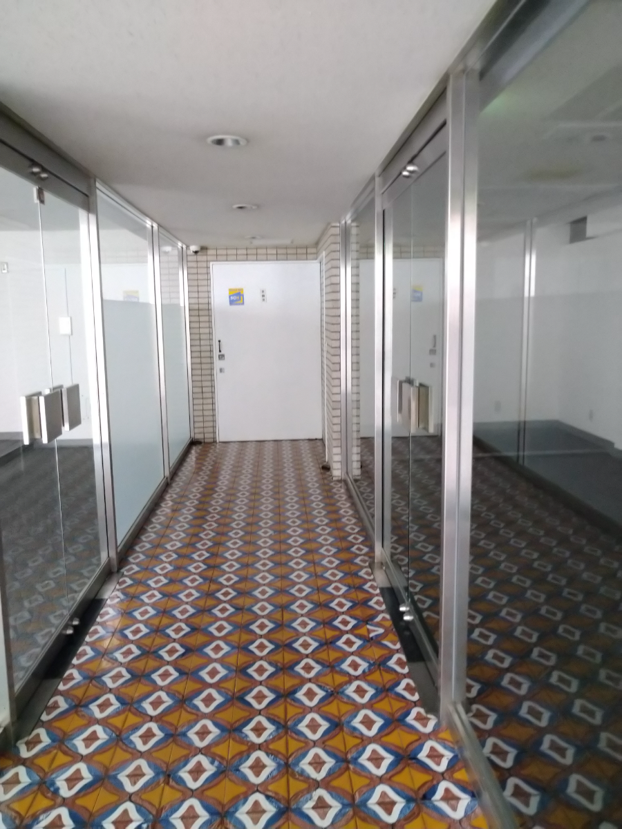 fresh/building/J00100390085_5