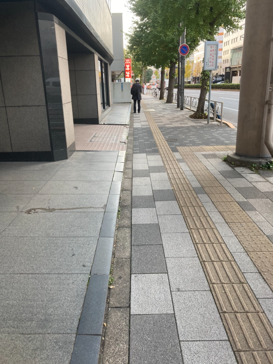 fresh/building/J00100390123_2