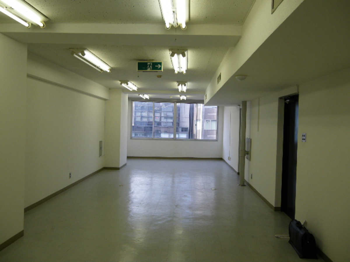 fresh/building/J00100390135_5