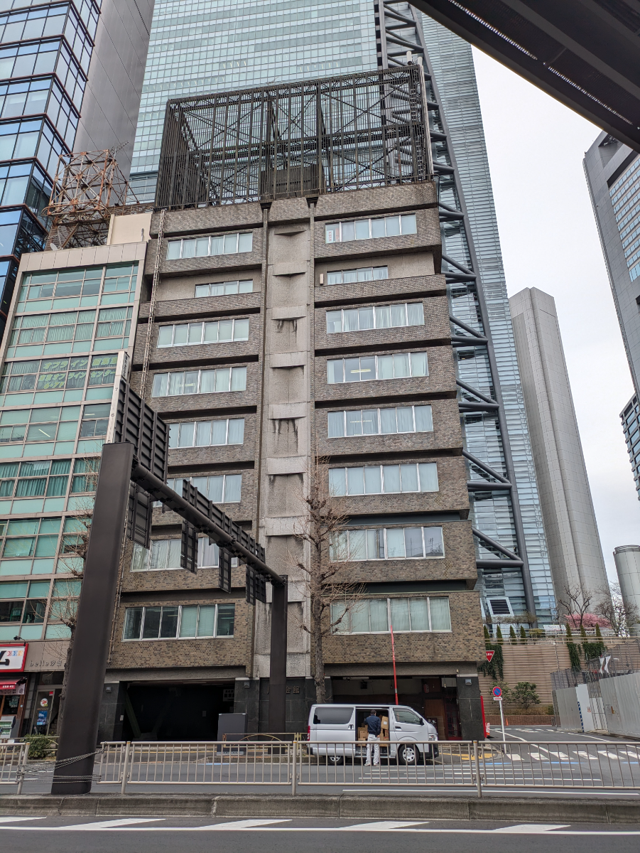 fresh/building/J00100390142_16