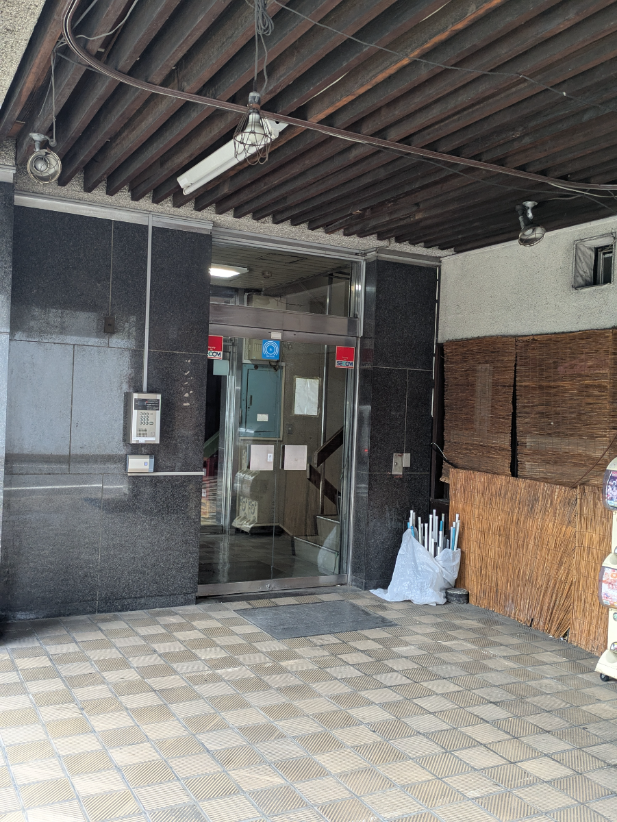 fresh/building/J00100390142_3
