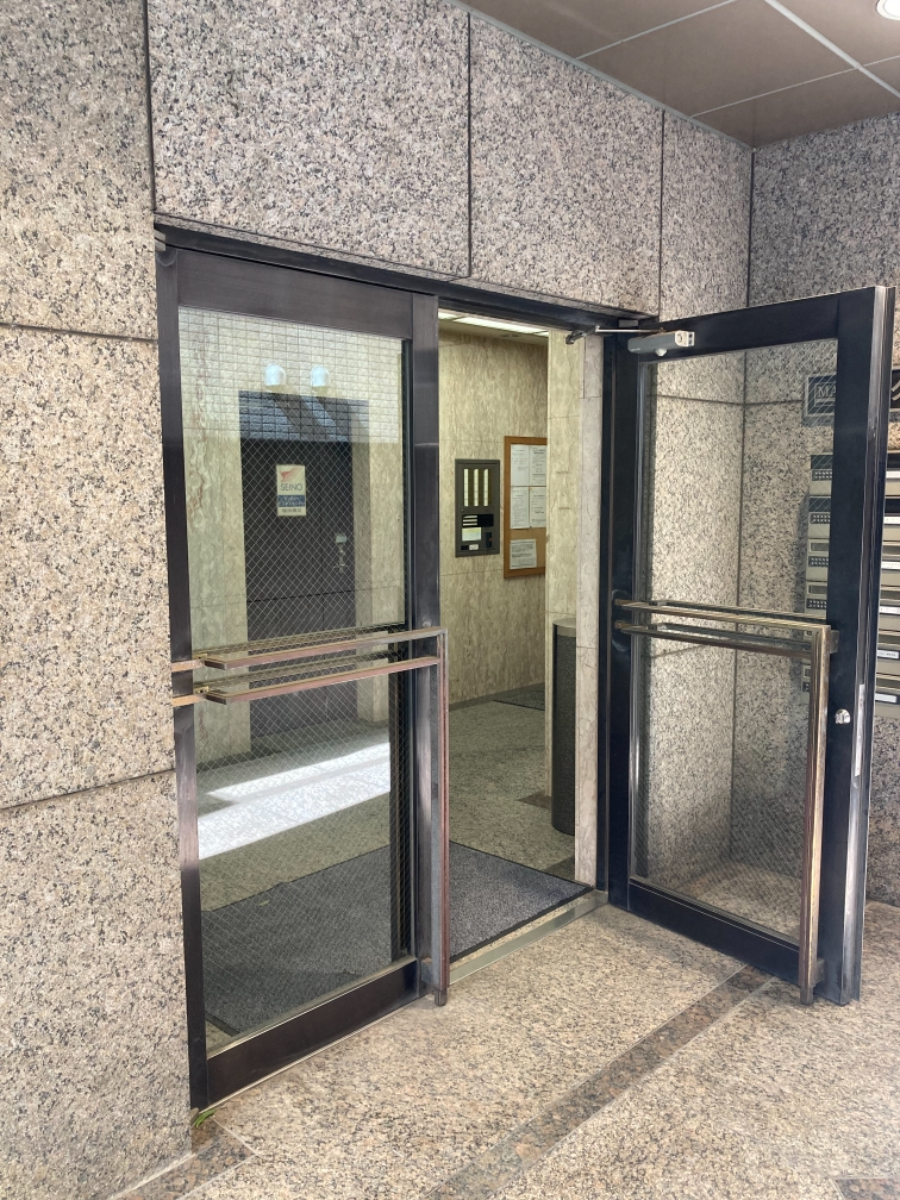 fresh/building/J00100390203_3