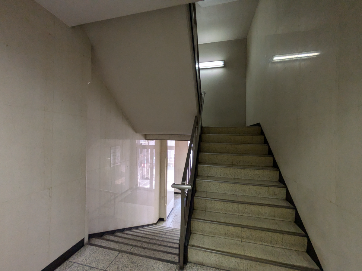 fresh/building/J00100390210_16