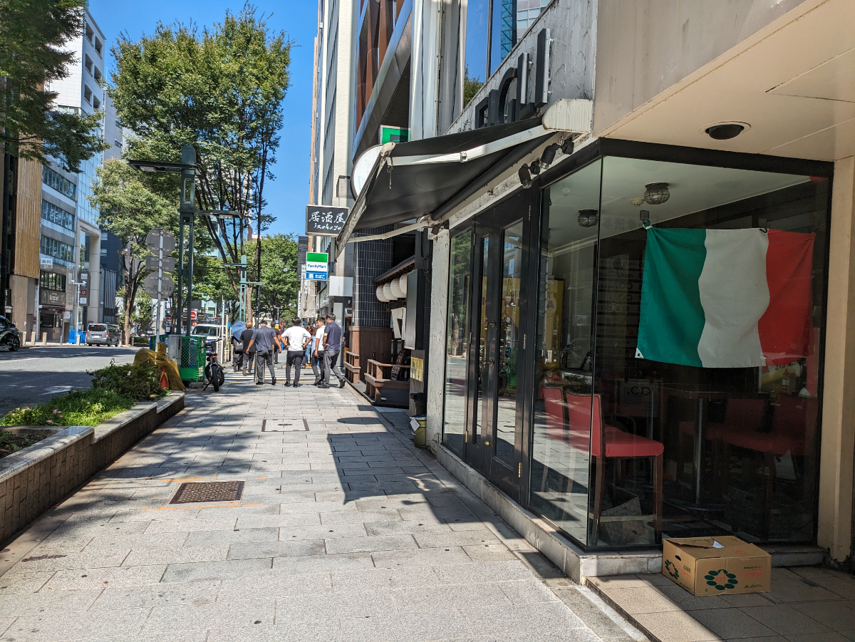 fresh/building/J00100390247_2