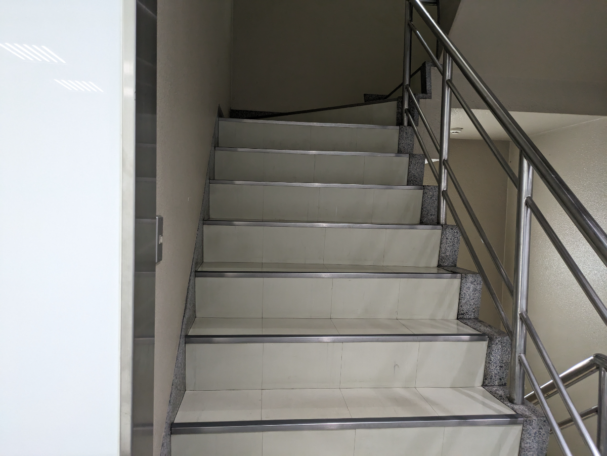 fresh/building/J00100390249_13