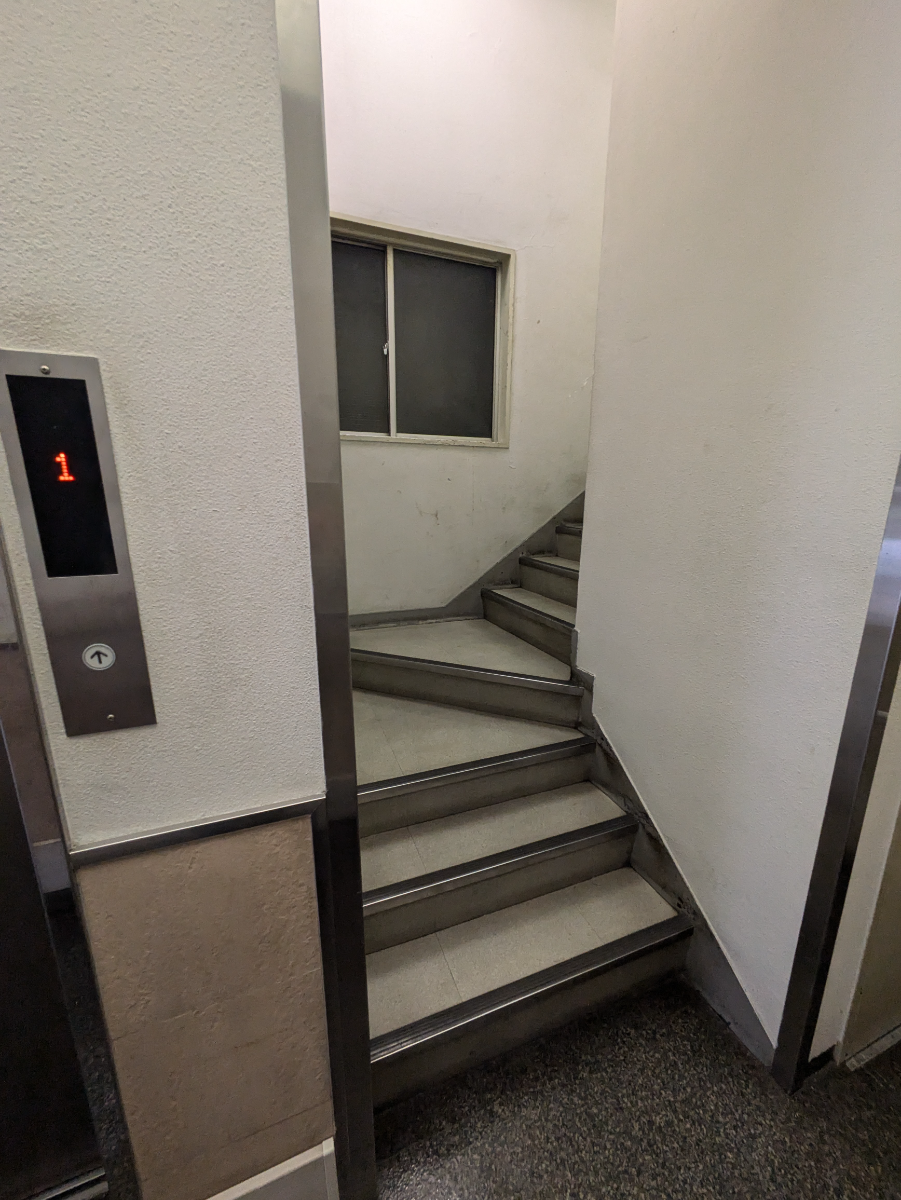 fresh/building/J00100390303_10