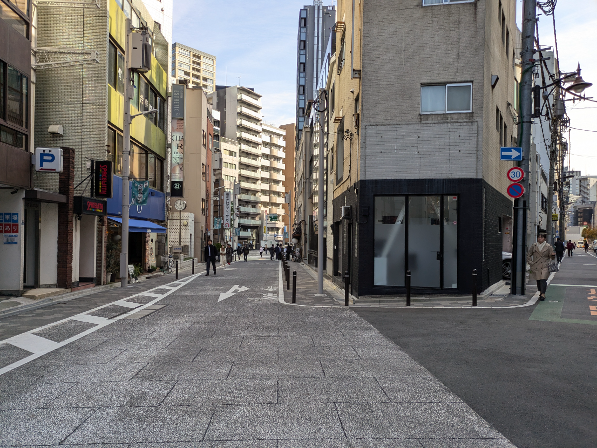 fresh/building/J00100390411_12