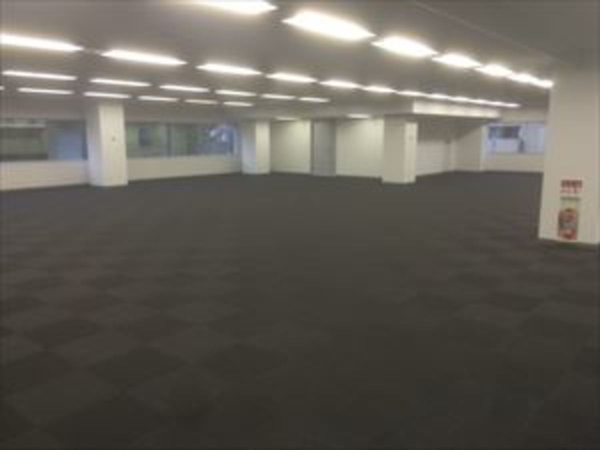 fresh/building/J00100390440_10