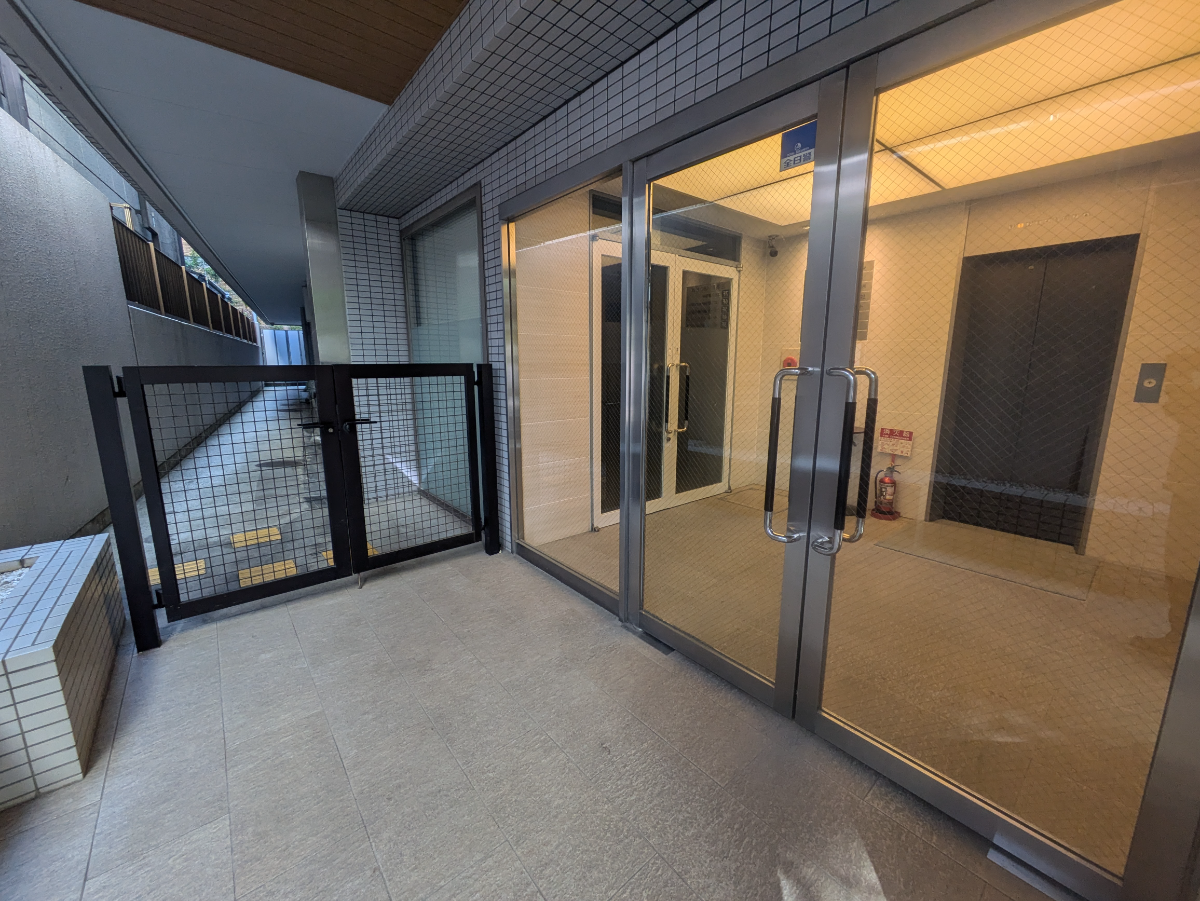 fresh/building/J00100390521_8