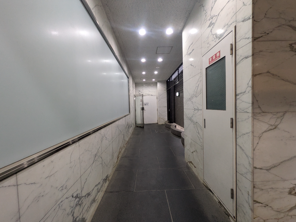 fresh/building/J00100390533_7