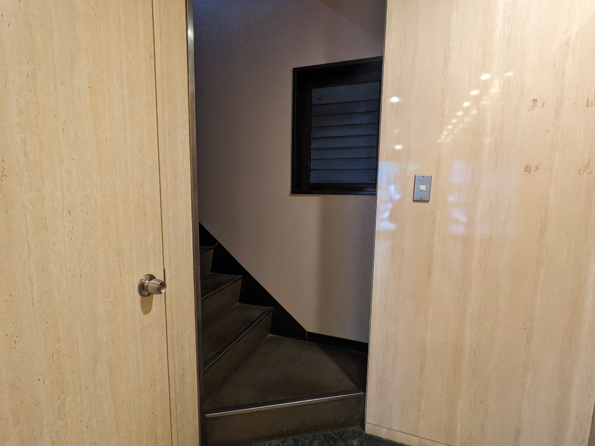 fresh/building/J00100390671_15