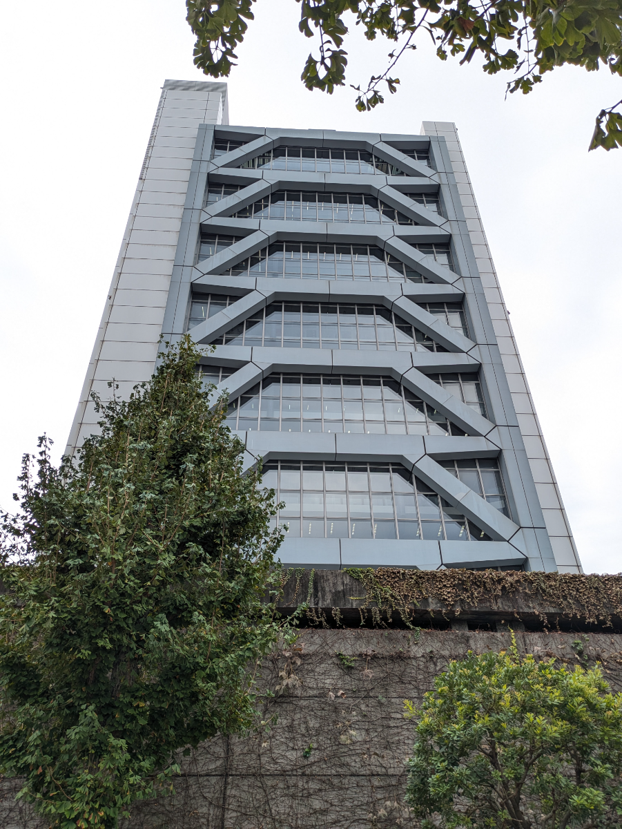 fresh/building/J00100390947_12