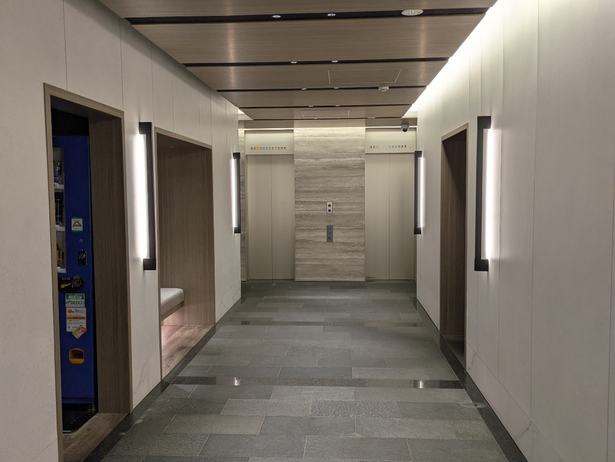 fresh/building/J00100391131_14