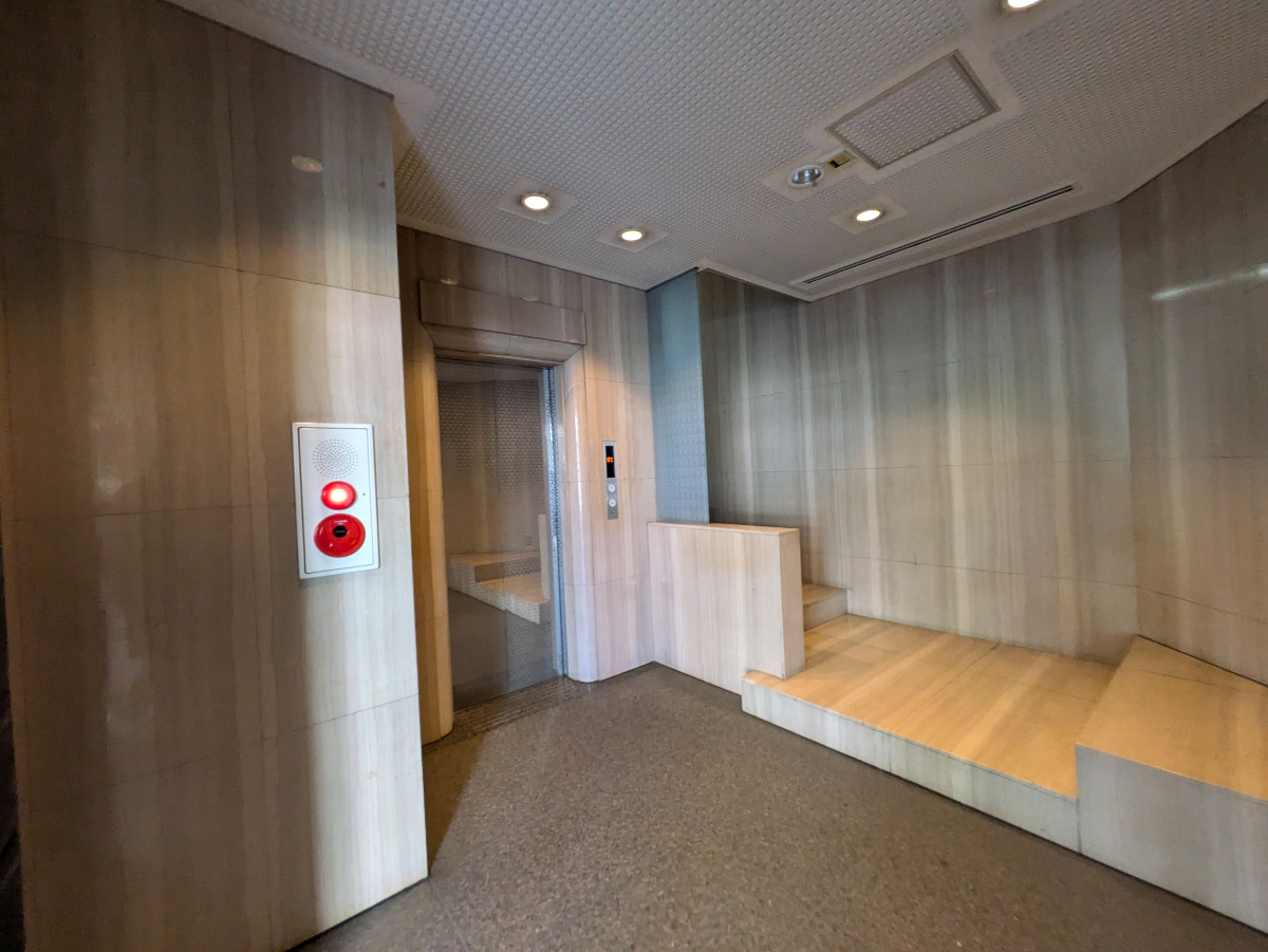 fresh/building/J00100391199_4
