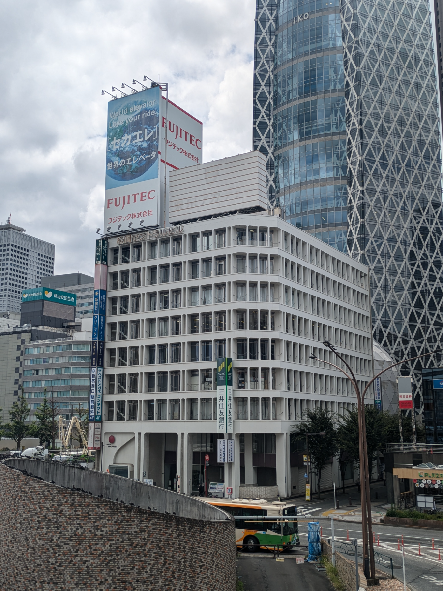 fresh/building/J00100391469_9