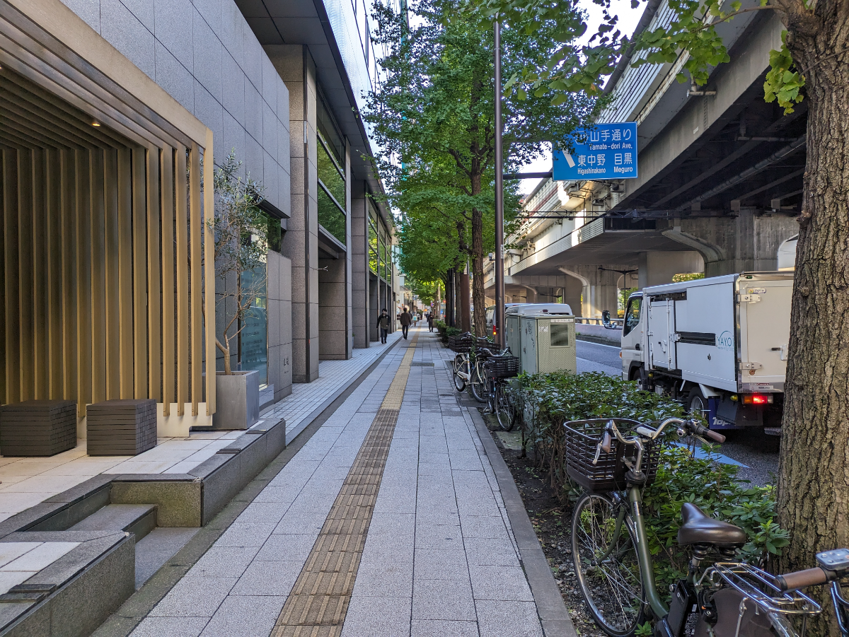 fresh/building/J00100391843_2