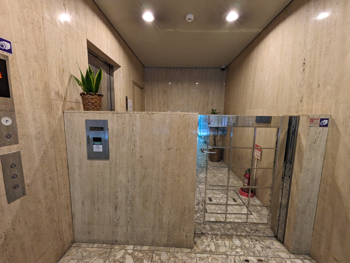 fresh/building/J00100391915_13