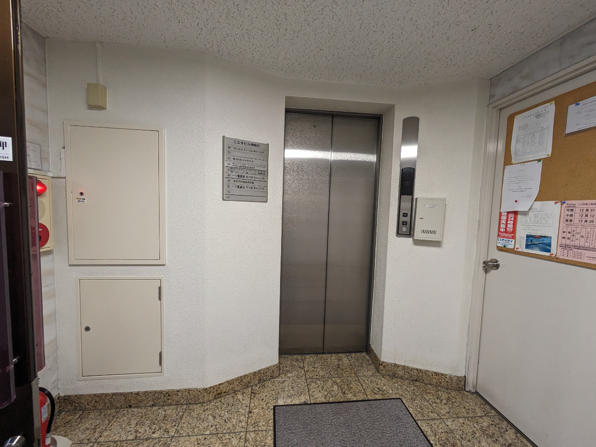 fresh/building/J00100391916_16