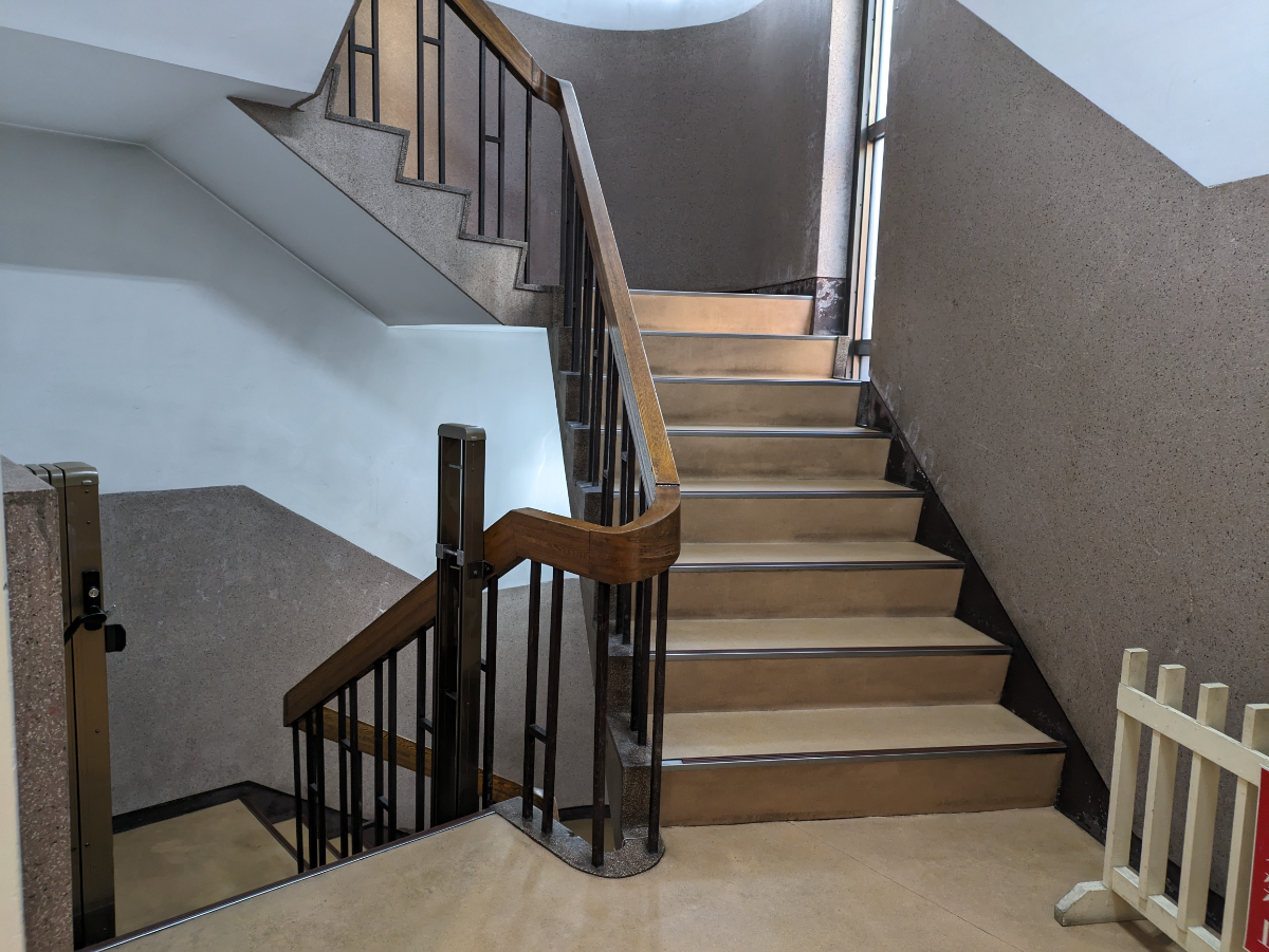 fresh/building/J00100391945_66