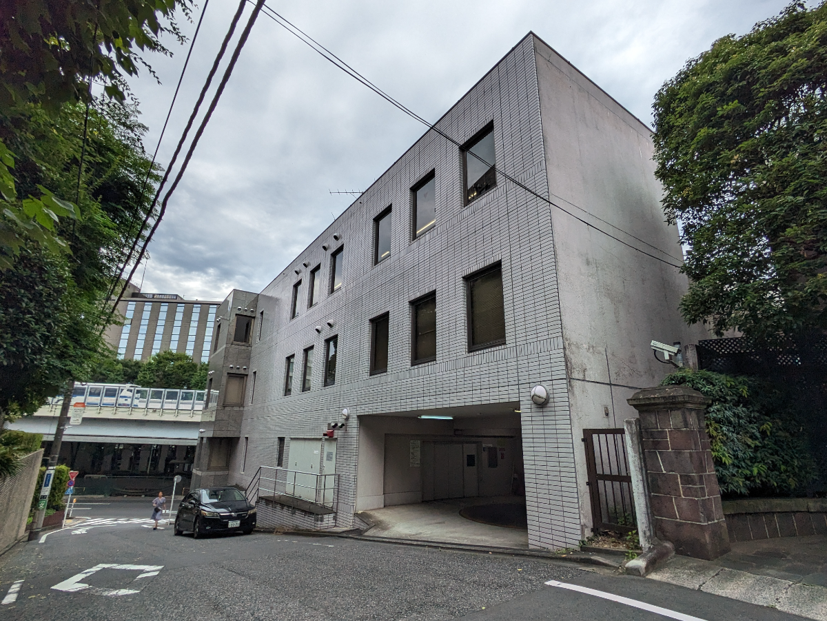 fresh/building/J00100392016_2