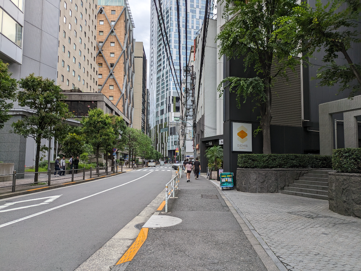 fresh/building/J00100392038_2