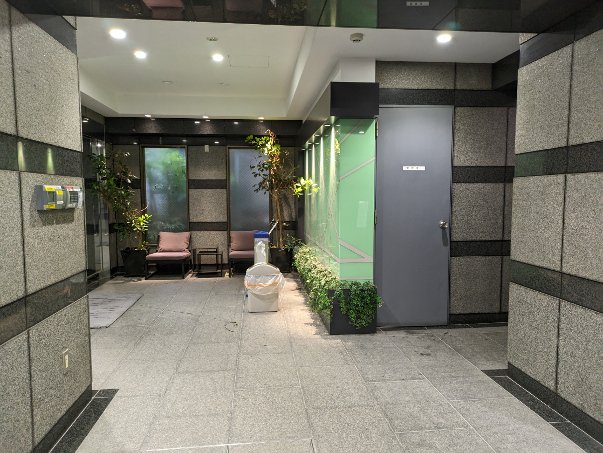 fresh/building/J00100392056_5