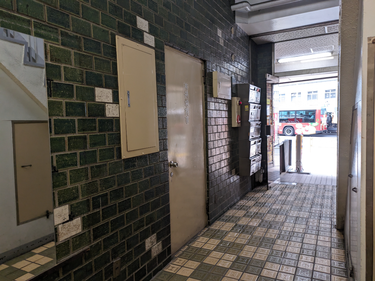 fresh/building/J00100392078_13