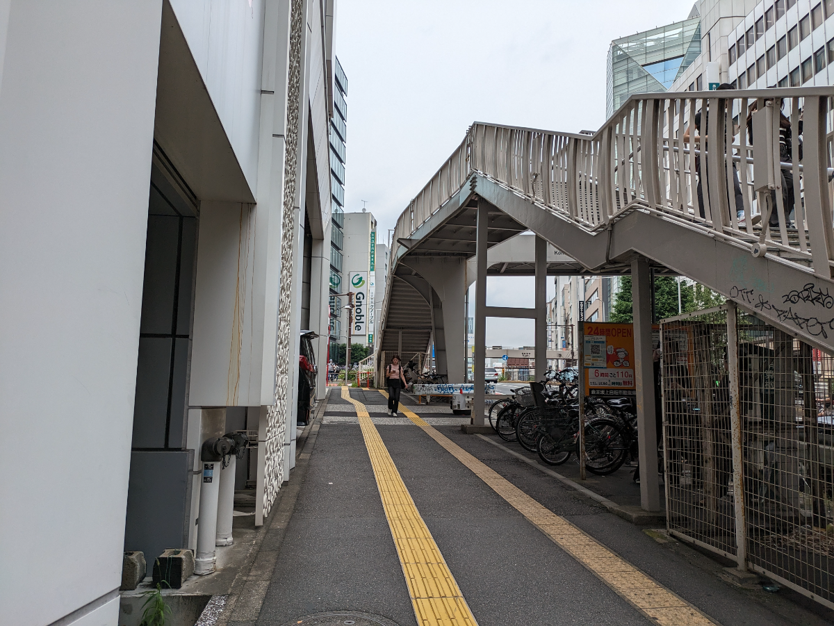 fresh/building/J00100392096_2