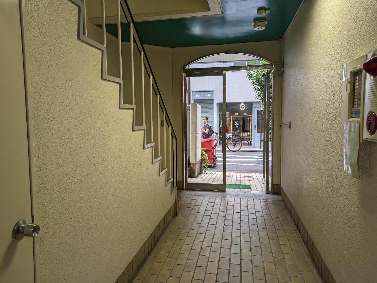 fresh/building/J00100392101_11