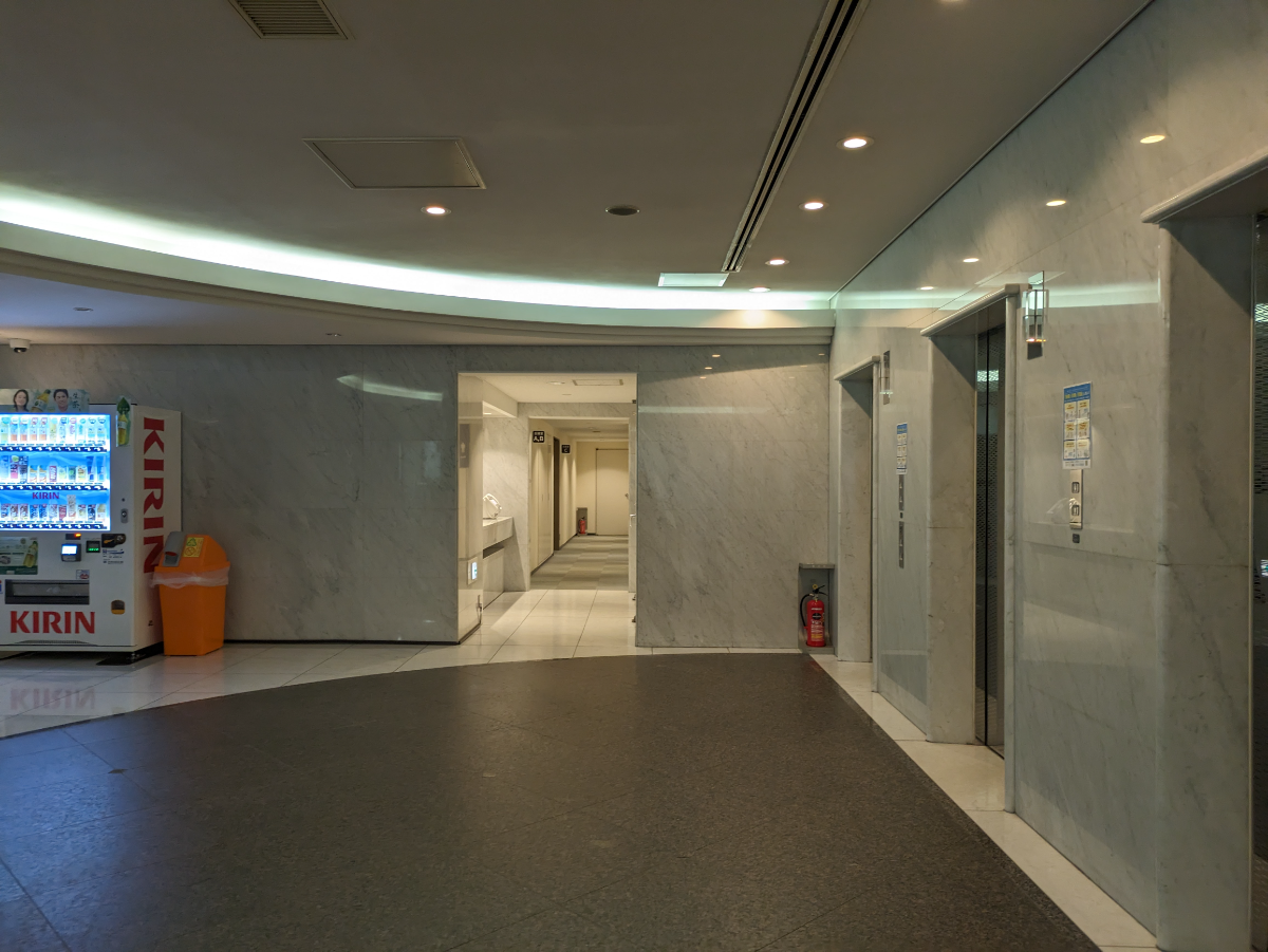 fresh/building/J00100392102_9