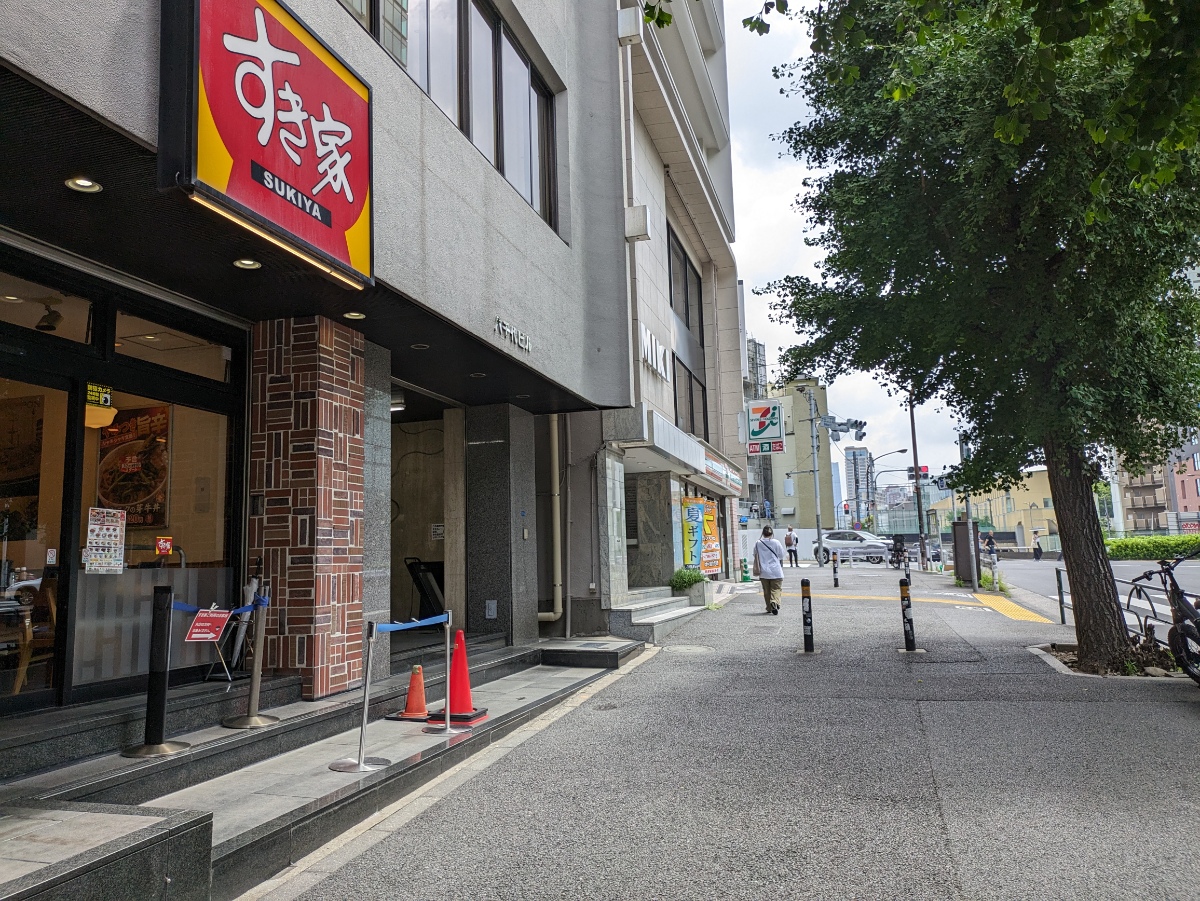 fresh/building/J00100392103_7