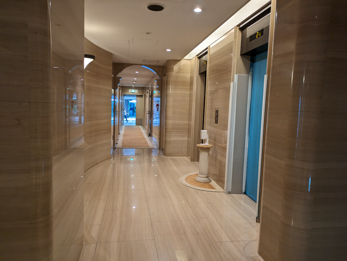 fresh/building/J00100392105_12