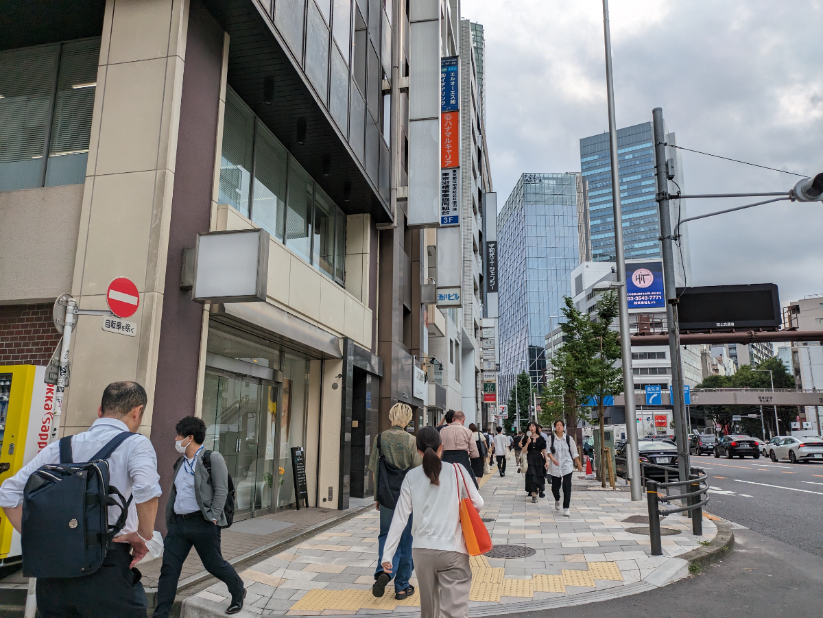 fresh/building/J00100392113_11