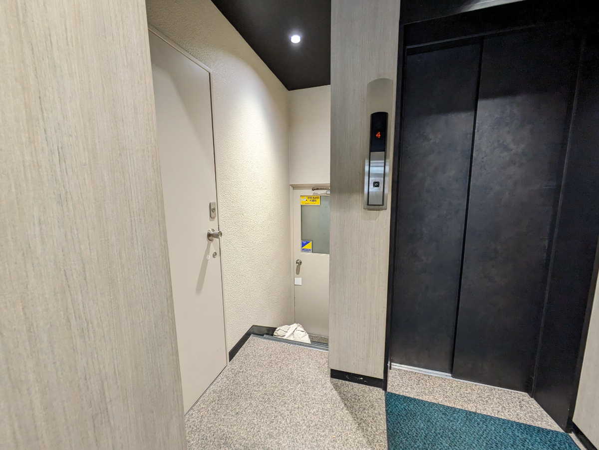 fresh/building/J00100392113_65