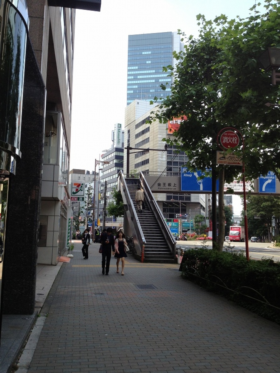 fresh/building/J00100392115_2